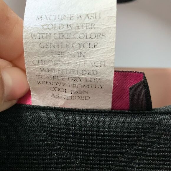 Selfie Queen Quilted Boxy Hi-Lo Top by KRUSH made in USA - Picture 3 of 4